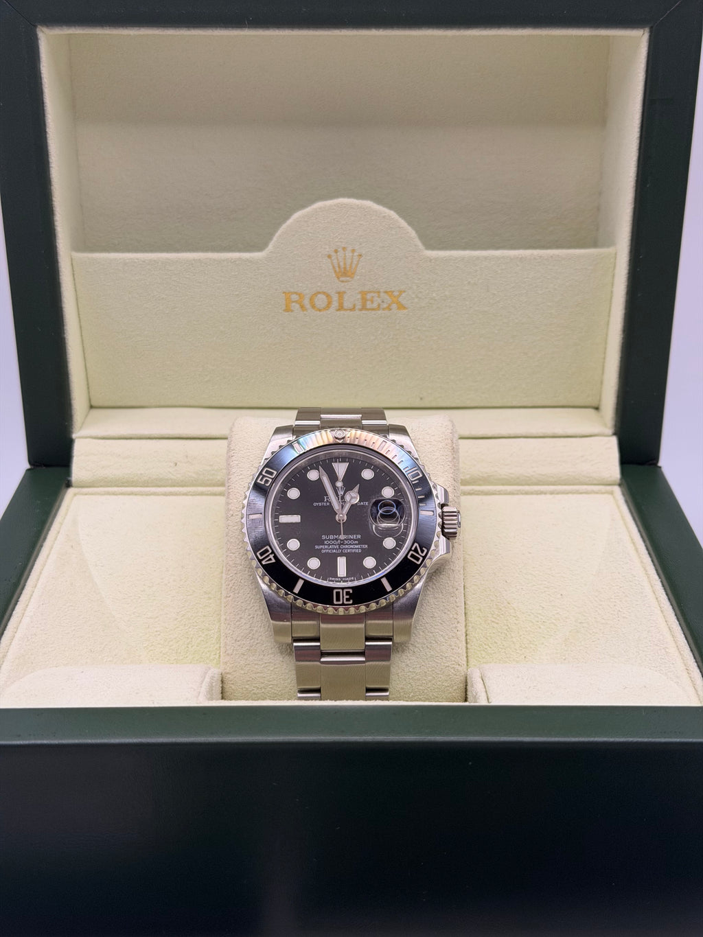 ROLEX SUBMARINER DATE - 116610LN