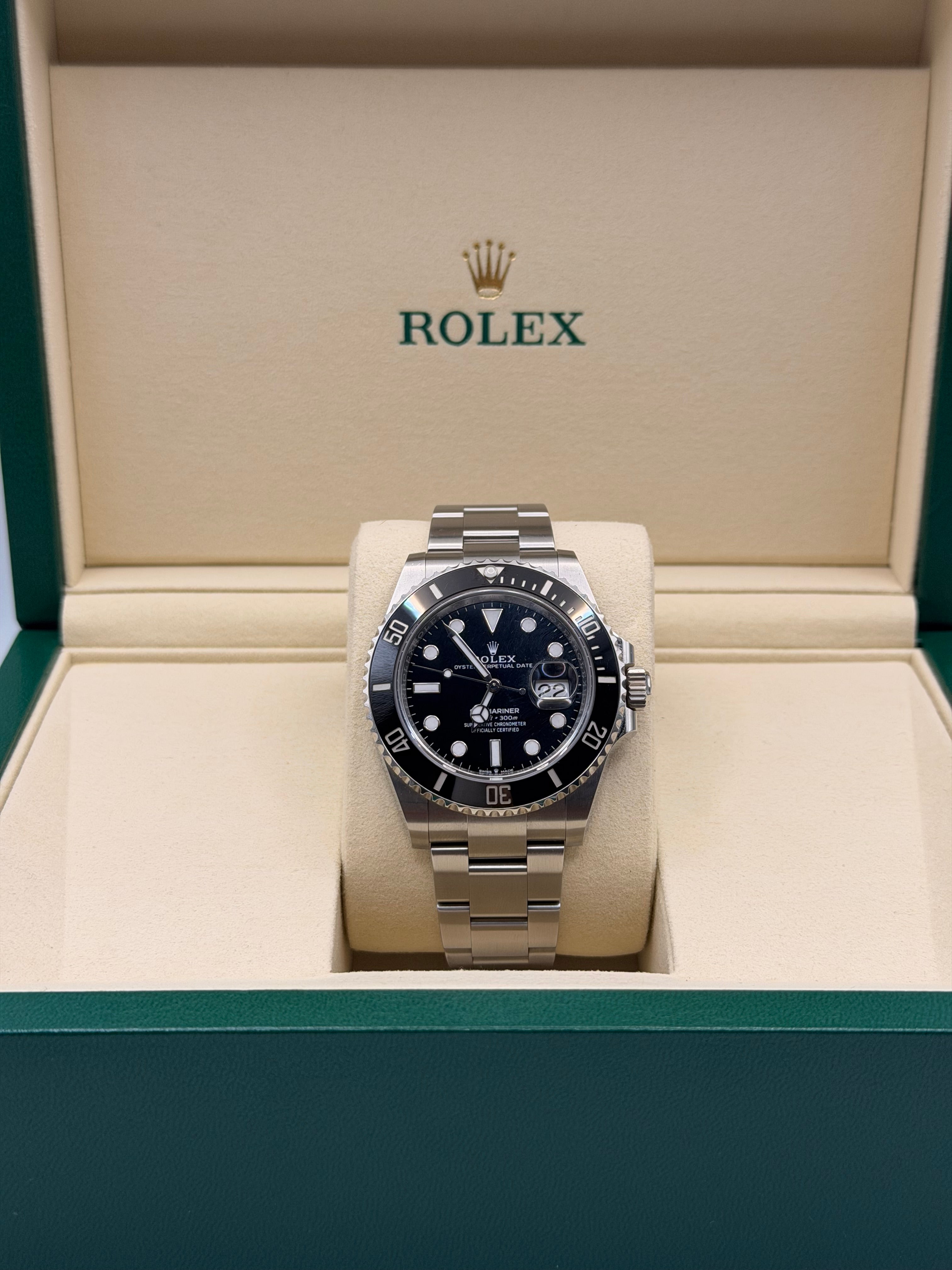 ROLEX SUBMARINER DATE - 126610LN