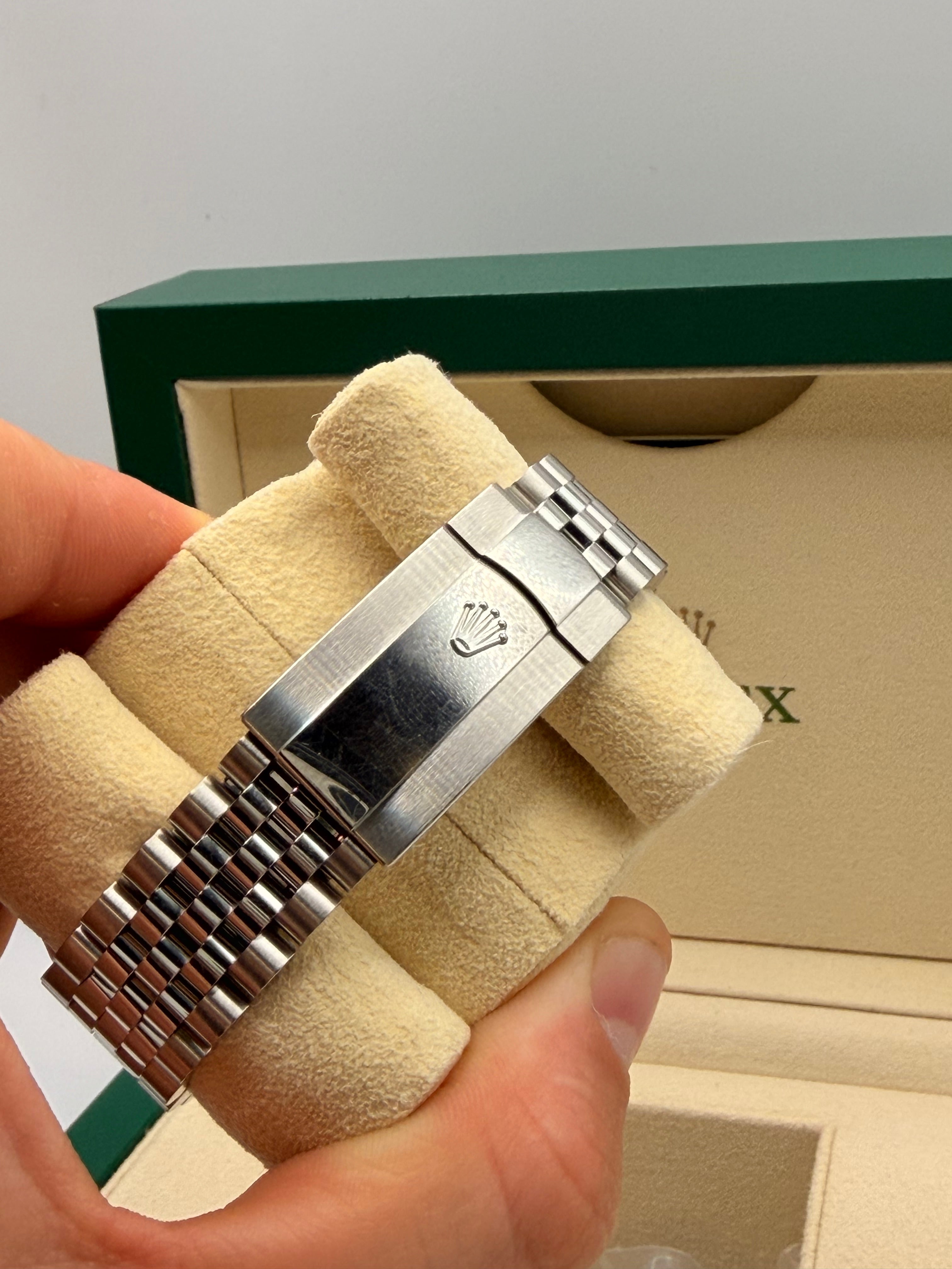 ROLEX DATEJUST 36 - 126234