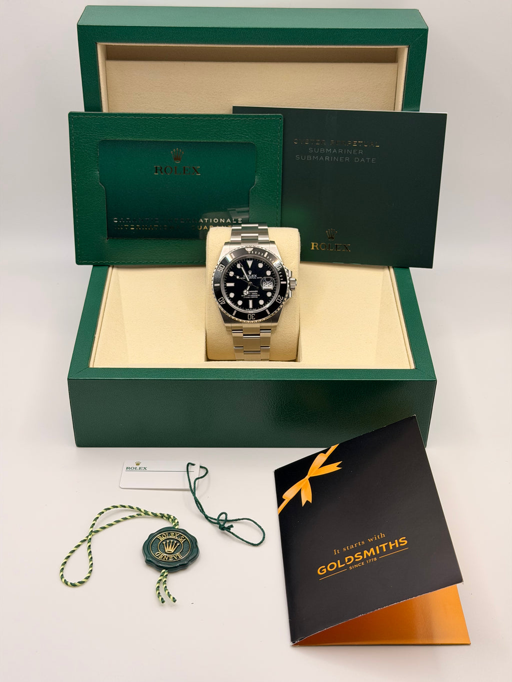 ROLEX SUBMARINER DATE - 126610LN