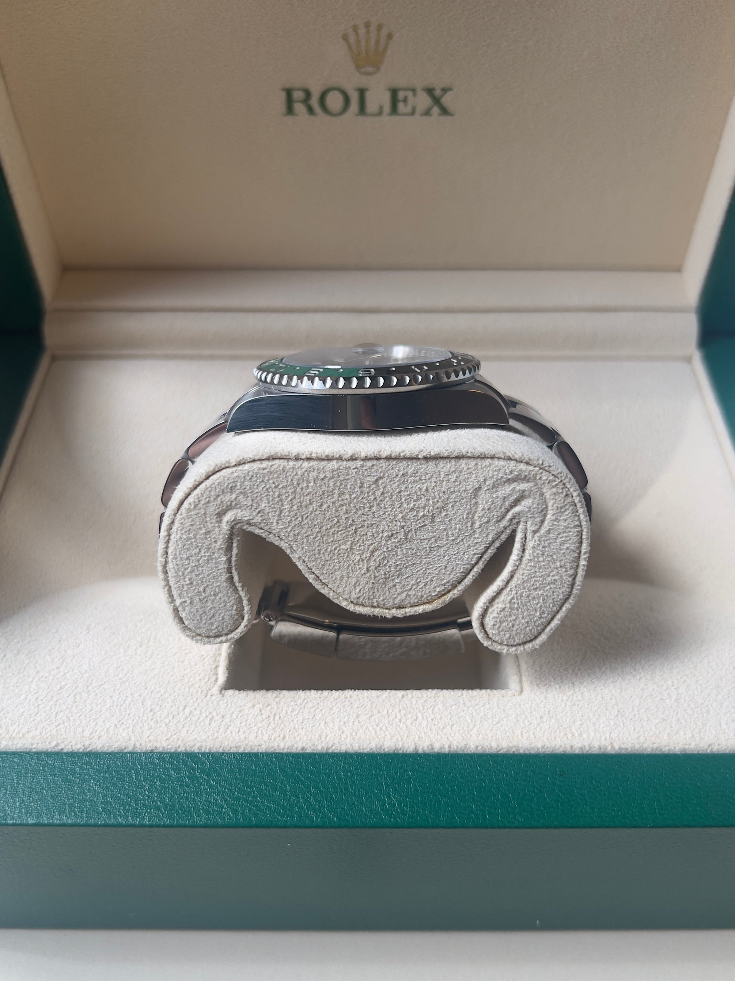 ROLEX GMT MASTER II - 126720VTNR